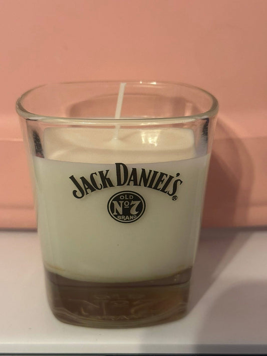 Bourbon Vanilla Tobacco Soy Wax Handmade Candle